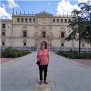 Licenciada en Ciencias Económicas y Empresariales imparte clases particulares de matemáticas en Alcalá de Henares